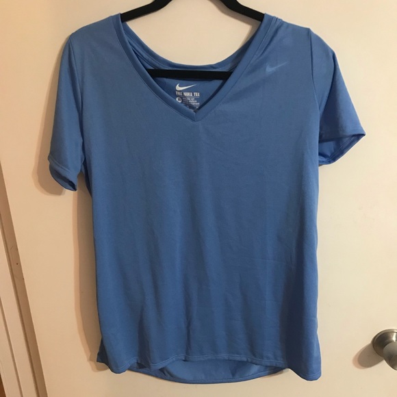 Nike Tops - NEVER WORN Nike Dri fit v neck Nike Tops - NEVER WORN Nike Dri fit v neck
